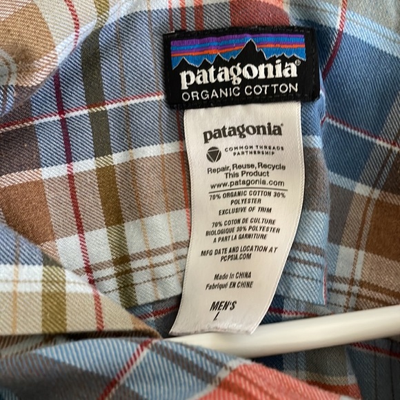 Patagonia Long sleeve button down - Picture 2 of 2